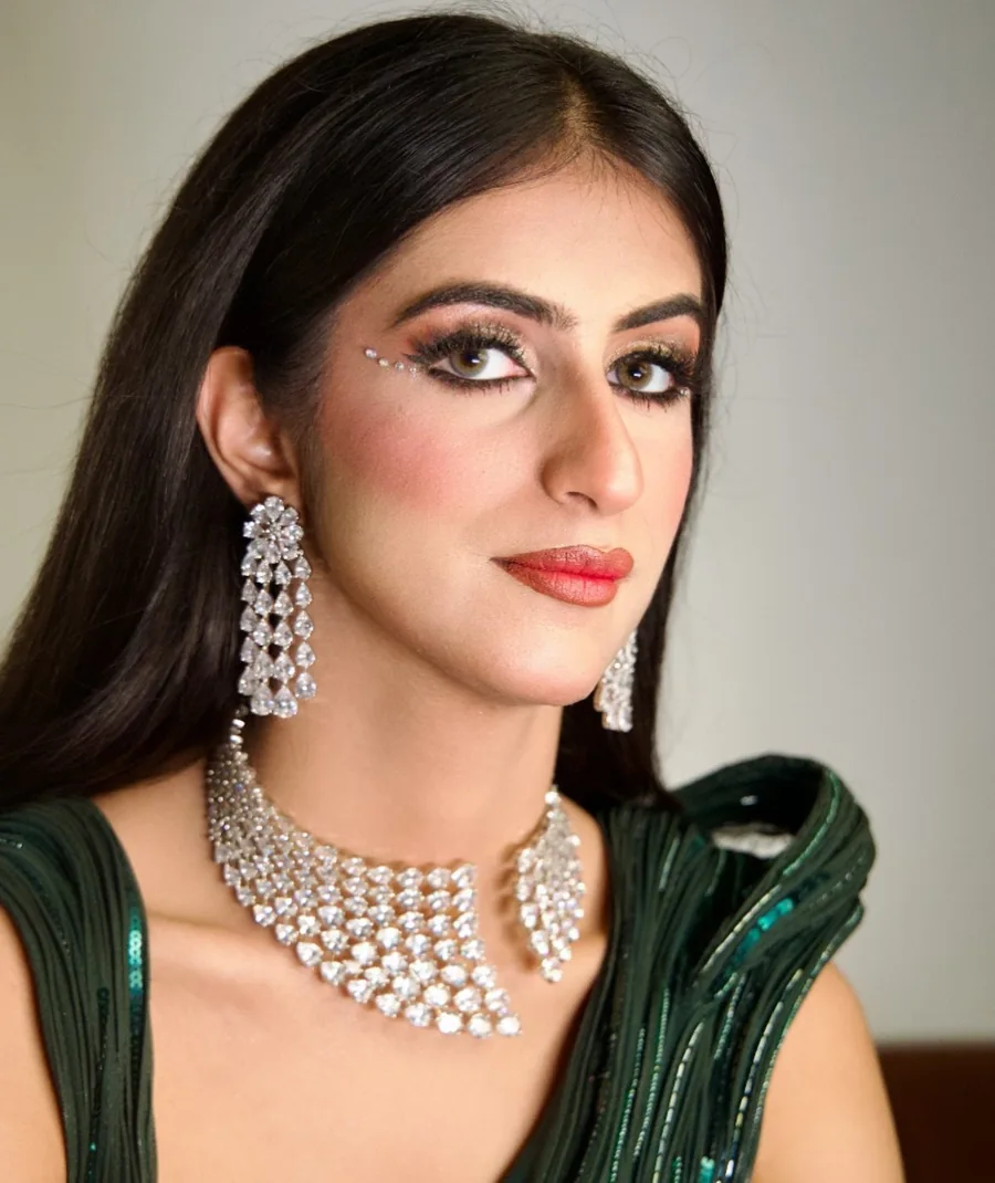 Emerald cocktail editorial makeup portrait