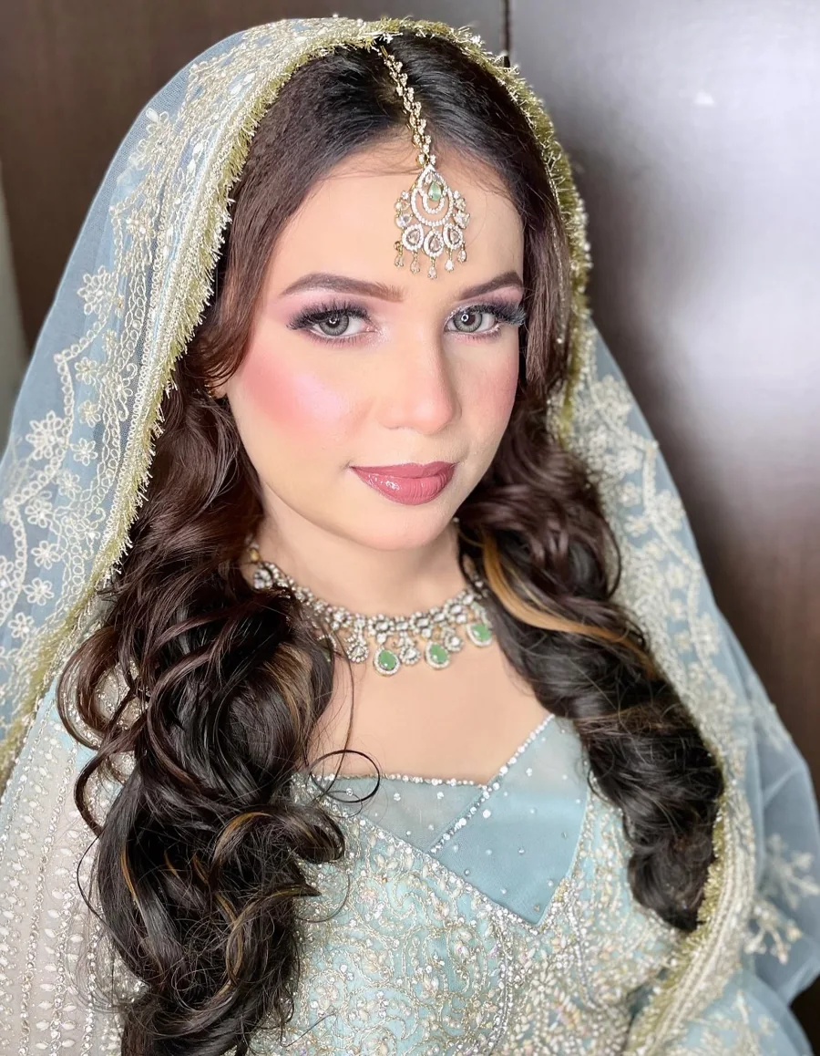 Engagement makeup — portrait 4