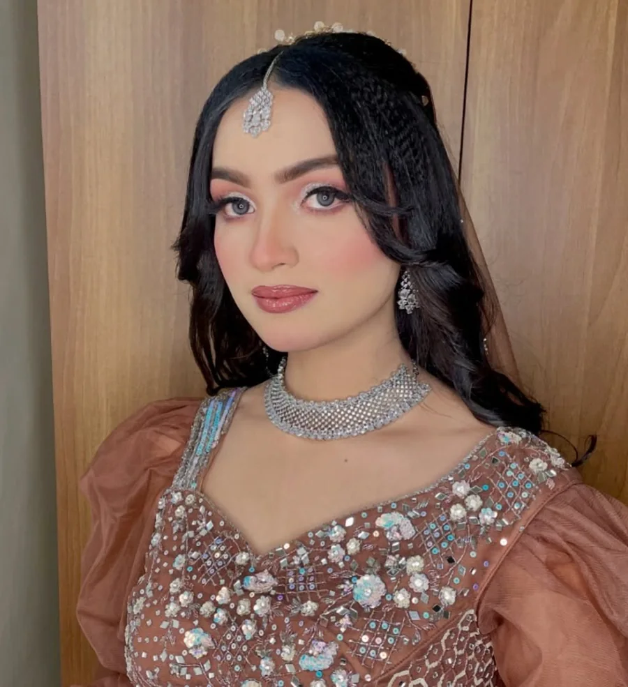 Engagement makeup — portrait 4